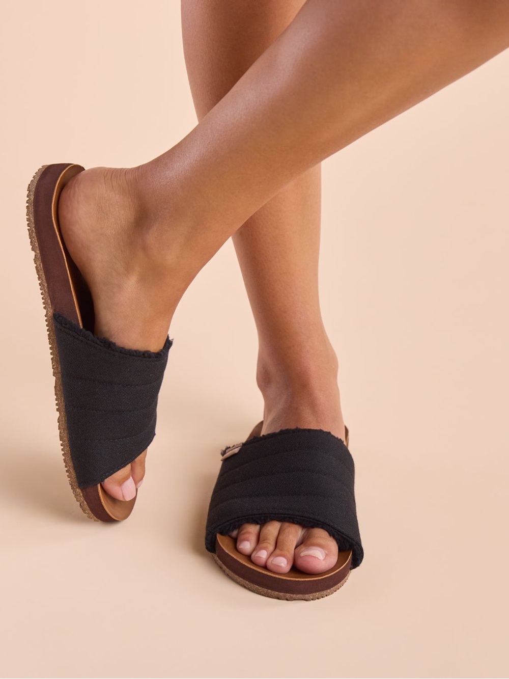 Feelgoodz Women's Zensole Quilted Lounge Slide Size L